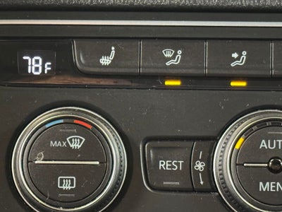 2021 Volkswagen Atlas 3.6L V6 SE w/Technology R-Line