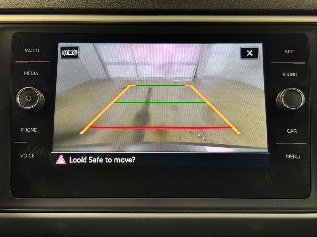 2021 Volkswagen Atlas 3.6L V6 SE w/Technology R-Line