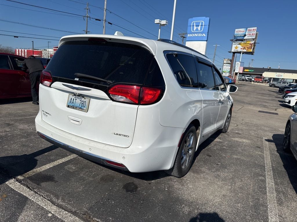 2018 Chrysler Pacifica Limited