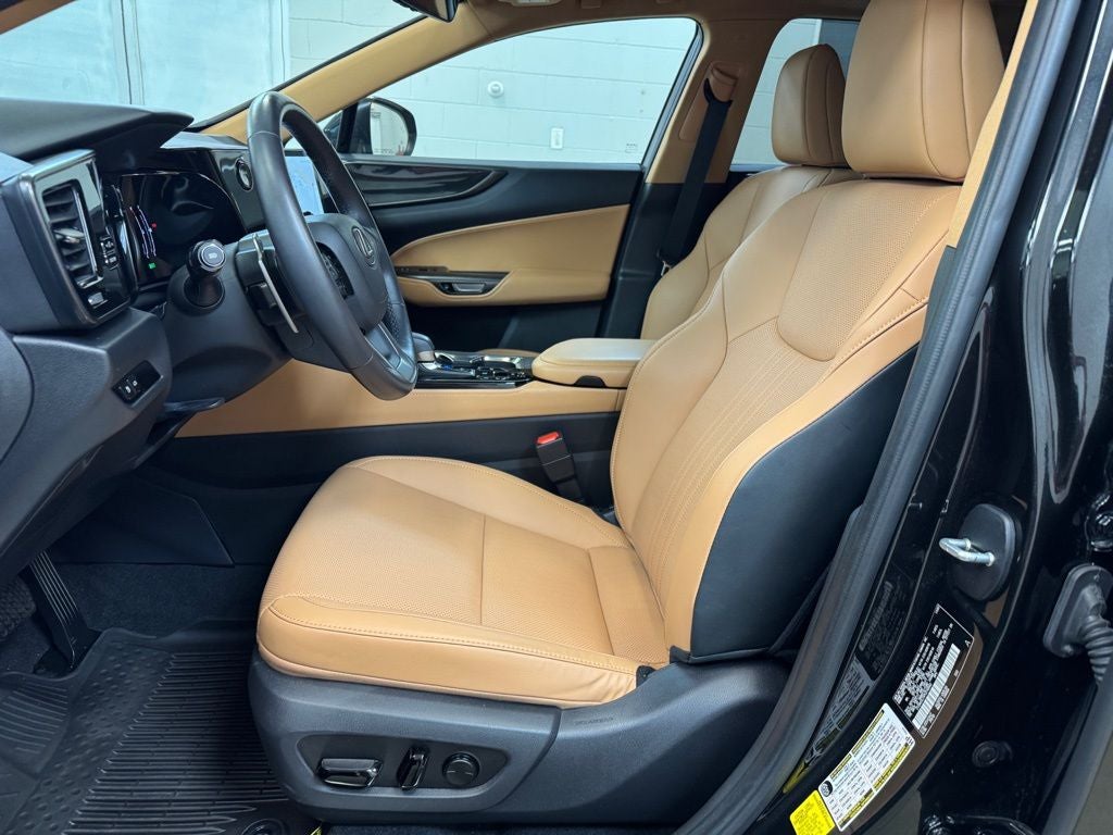 2023 Lexus NX 350h Base