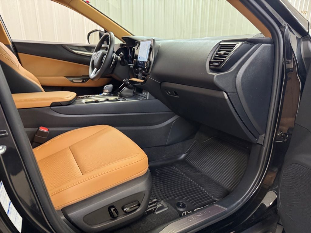 2023 Lexus NX 350h Base