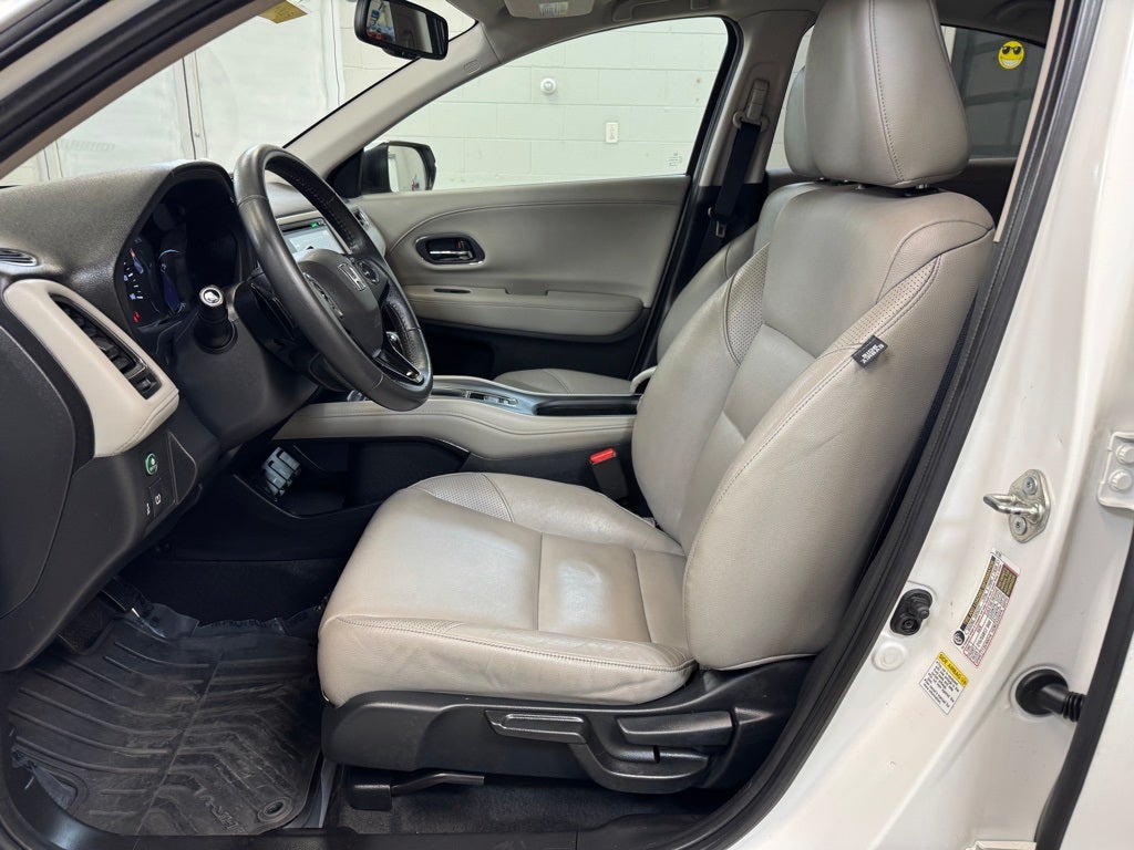 2016 Honda HR-V EX-L w/Navigation