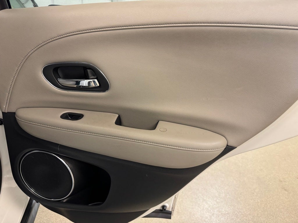 2016 Honda HR-V EX-L w/Navigation