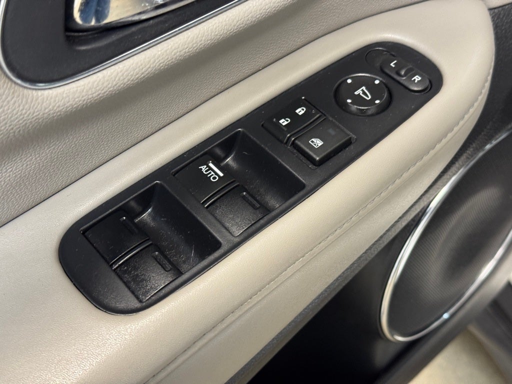 2016 Honda HR-V EX-L w/Navigation