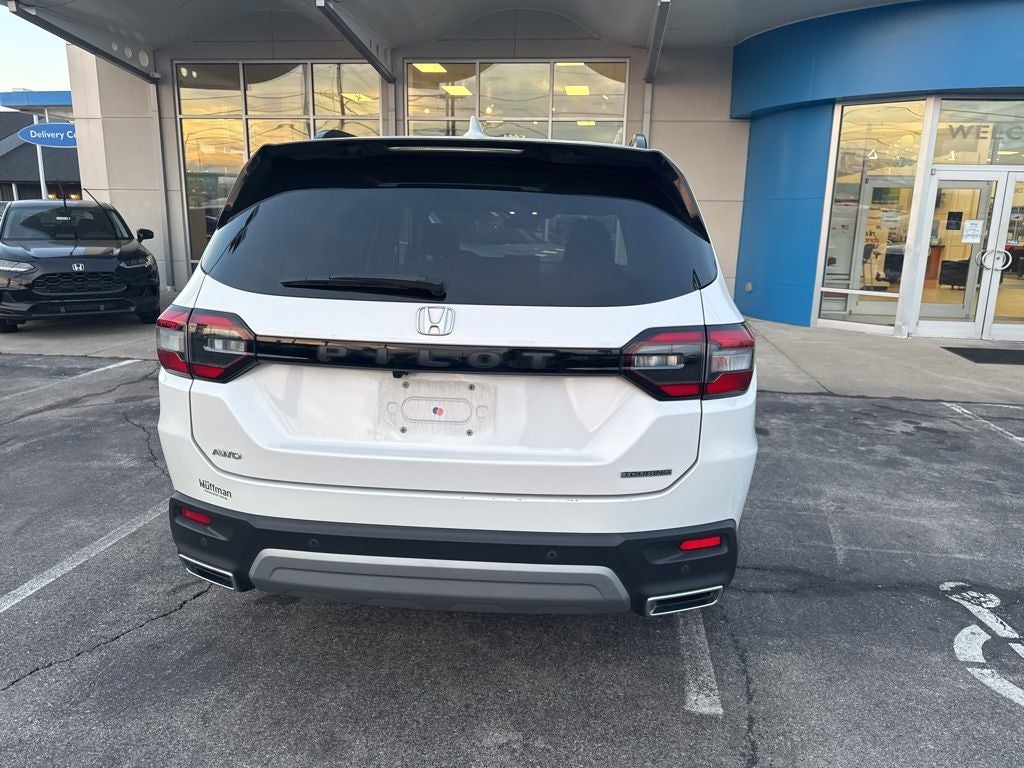 2023 Honda Pilot Touring