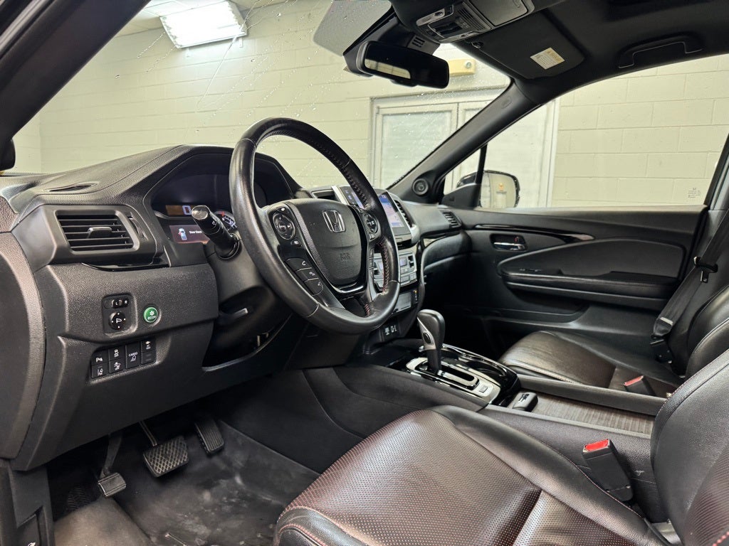 2017 Honda Ridgeline Black Edition