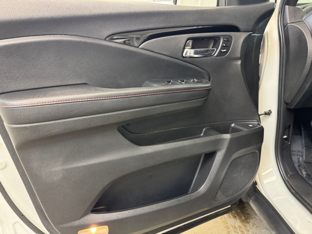 2022 Honda Ridgeline Black Edition