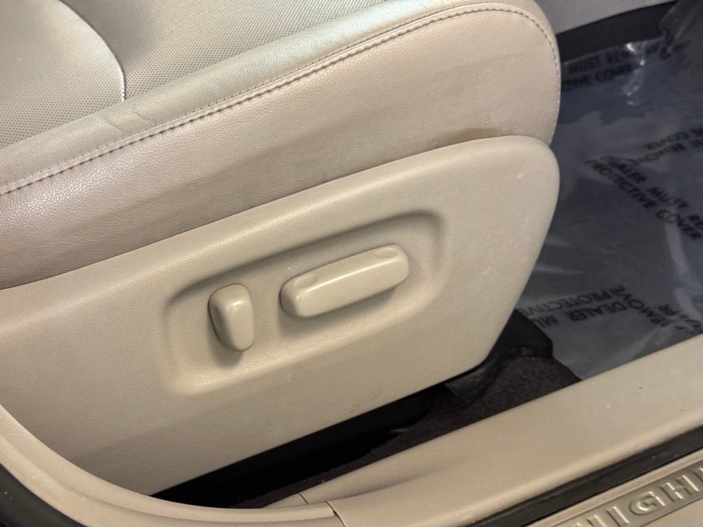 2012 Toyota Highlander Limited