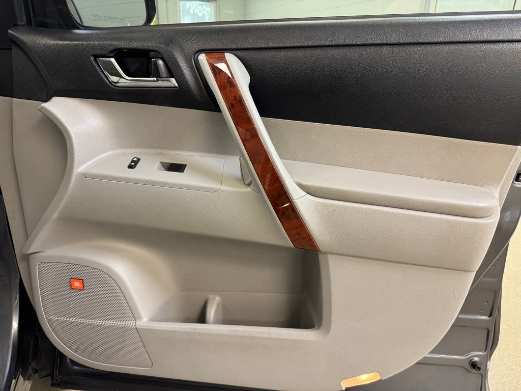 2012 Toyota Highlander Limited