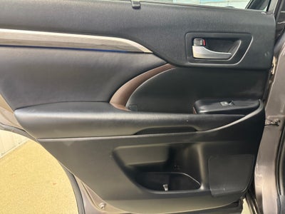 2019 Toyota Highlander Limited Platinum