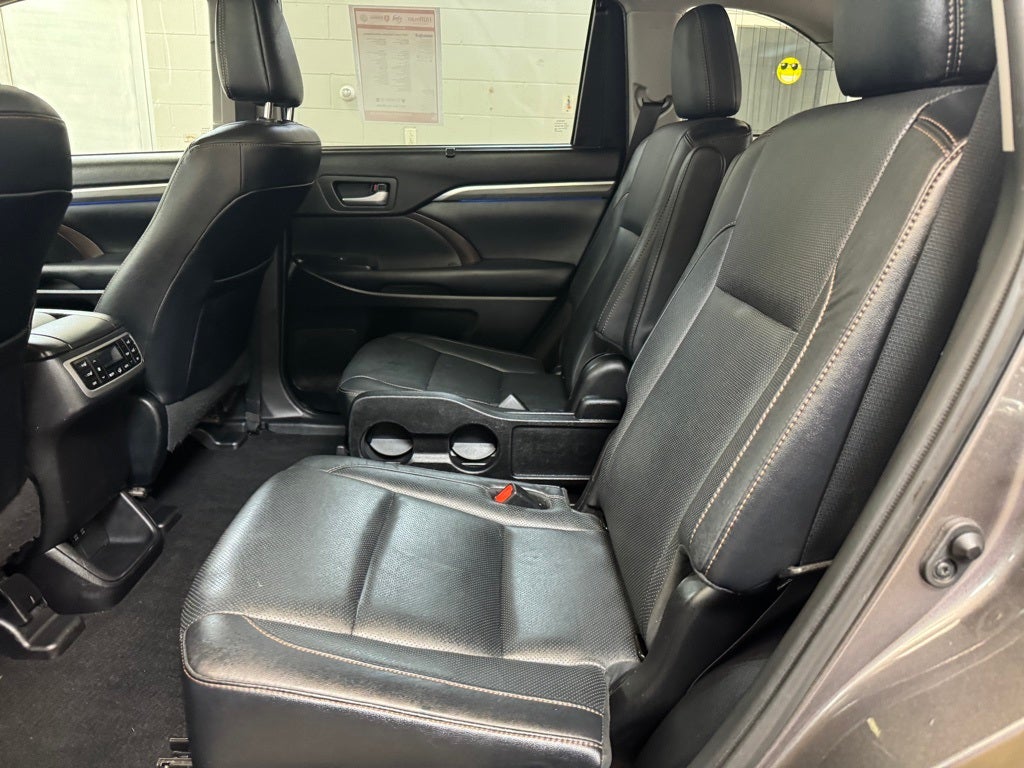 2019 Toyota Highlander Limited Platinum