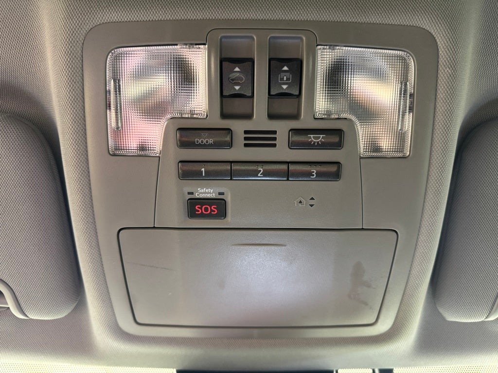 2019 Toyota Highlander Limited Platinum