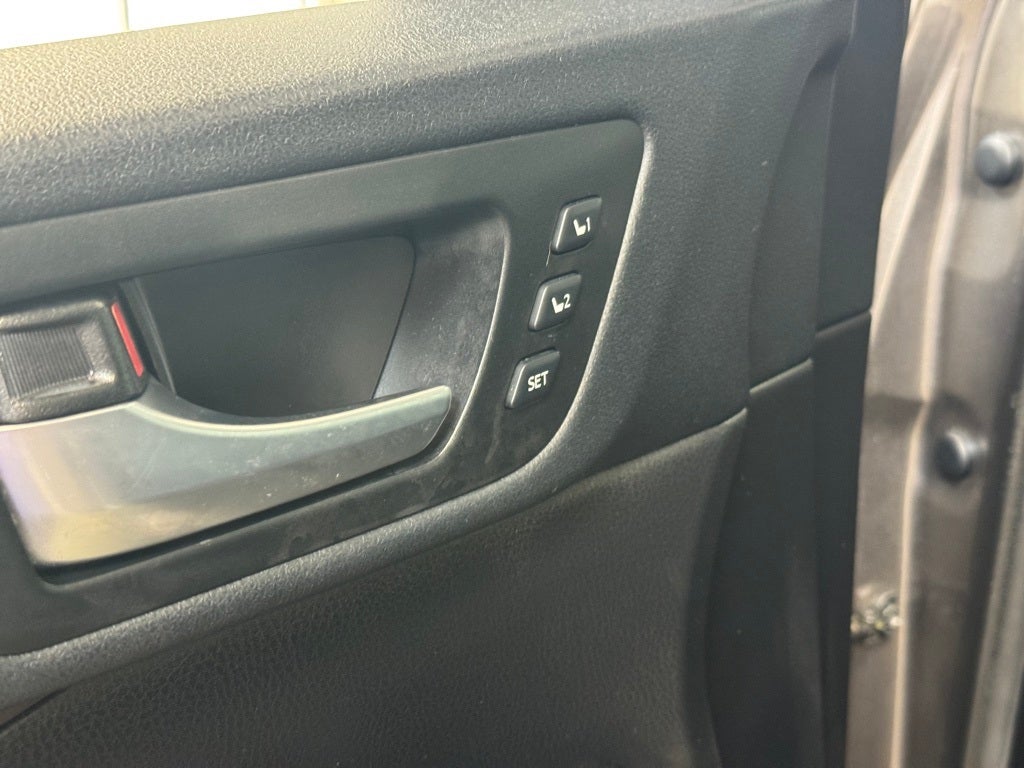 2019 Toyota Highlander Limited Platinum