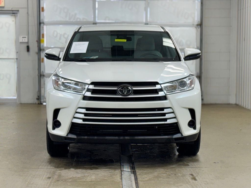 2019 Toyota Highlander LE