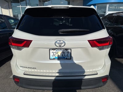 2019 Toyota Highlander LE