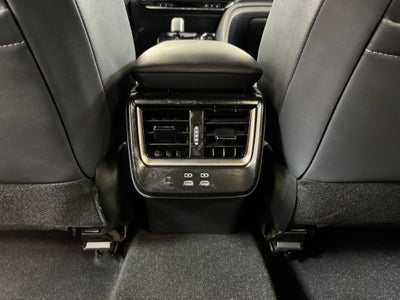 2025 Toyota Crown Signia XLE