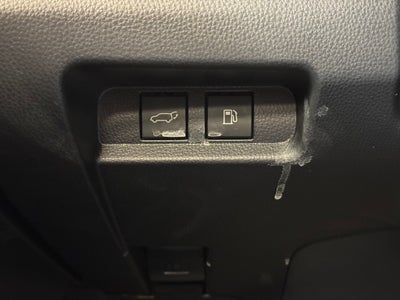 2025 Toyota Crown Signia XLE