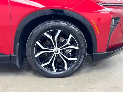 2025 Toyota Crown Signia XLE