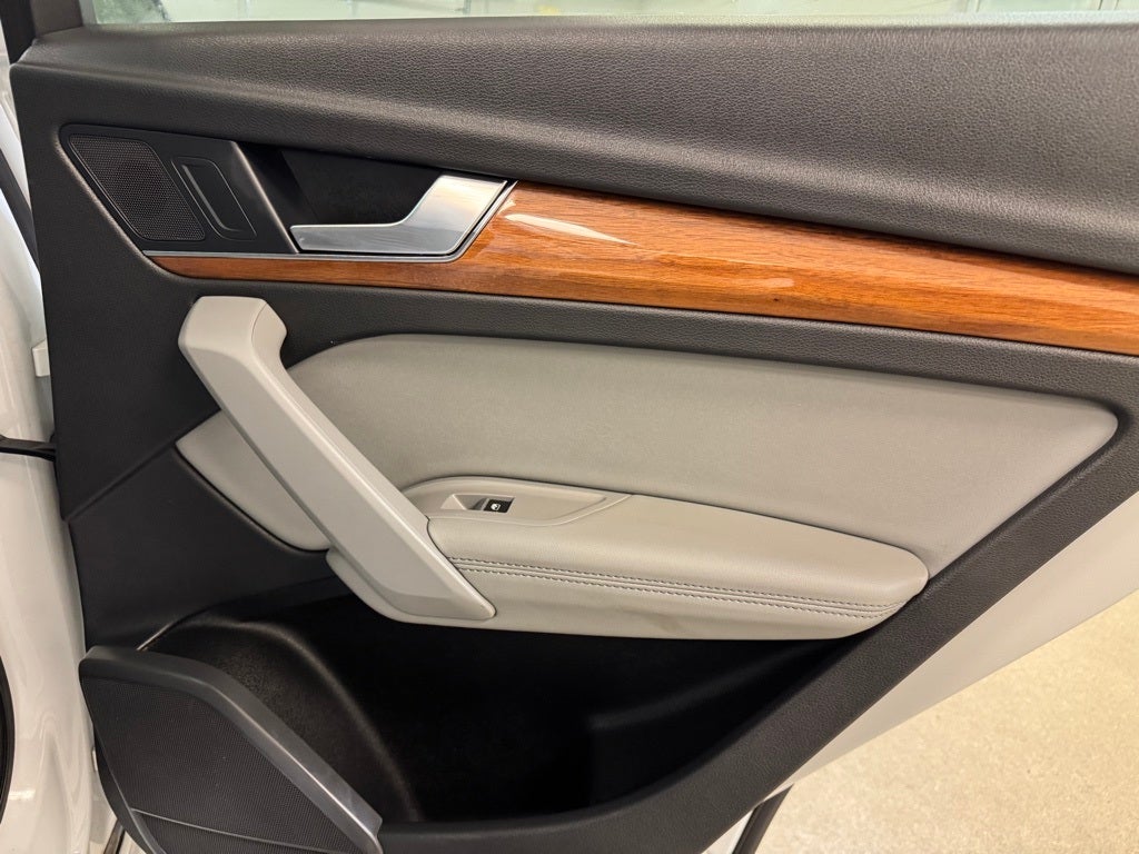 2021 Audi Q5 45 Premium Plus quattro