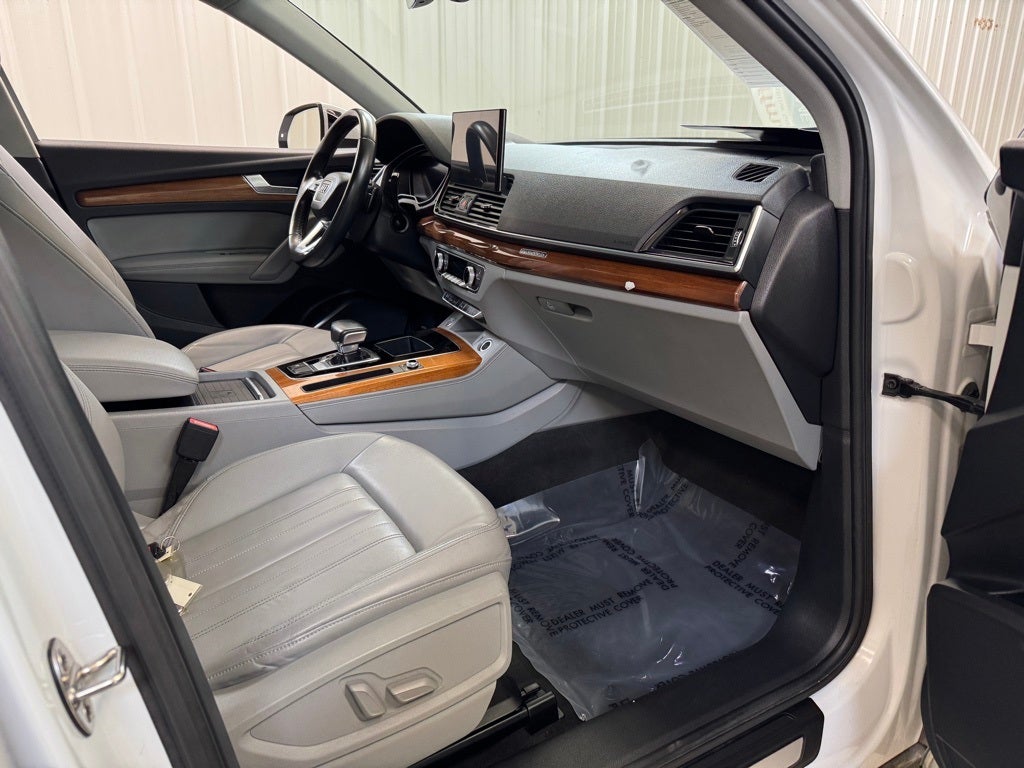 2021 Audi Q5 45 Premium Plus quattro