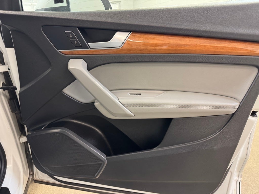 2021 Audi Q5 45 Premium Plus quattro