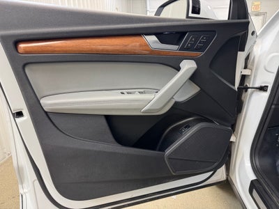 2021 Audi Q5 45 Premium Plus quattro