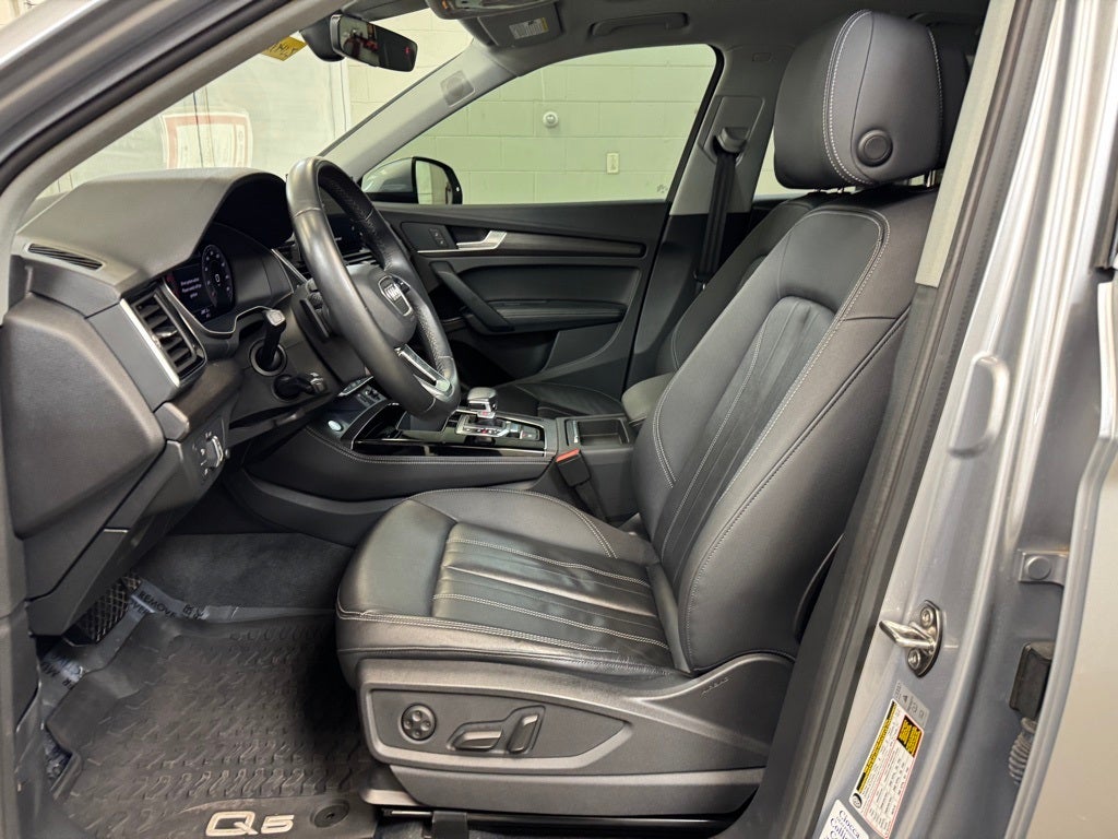 2022 Audi Q5 40 Premium Plus quattro