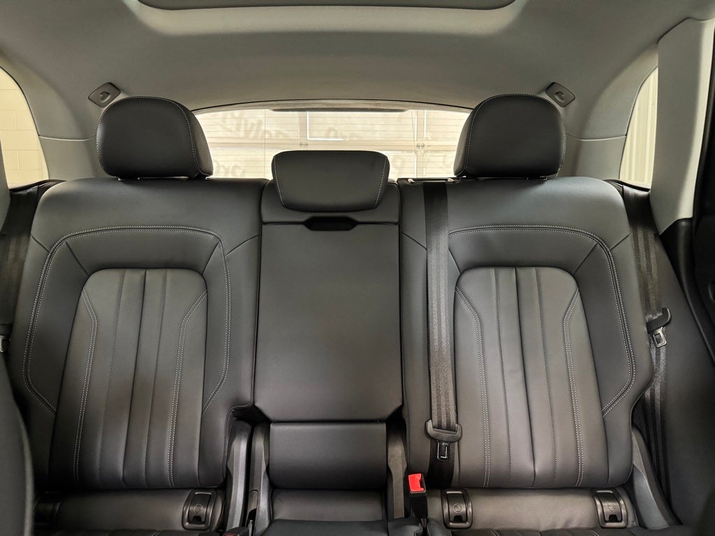 2022 Audi Q5 40 Premium Plus quattro