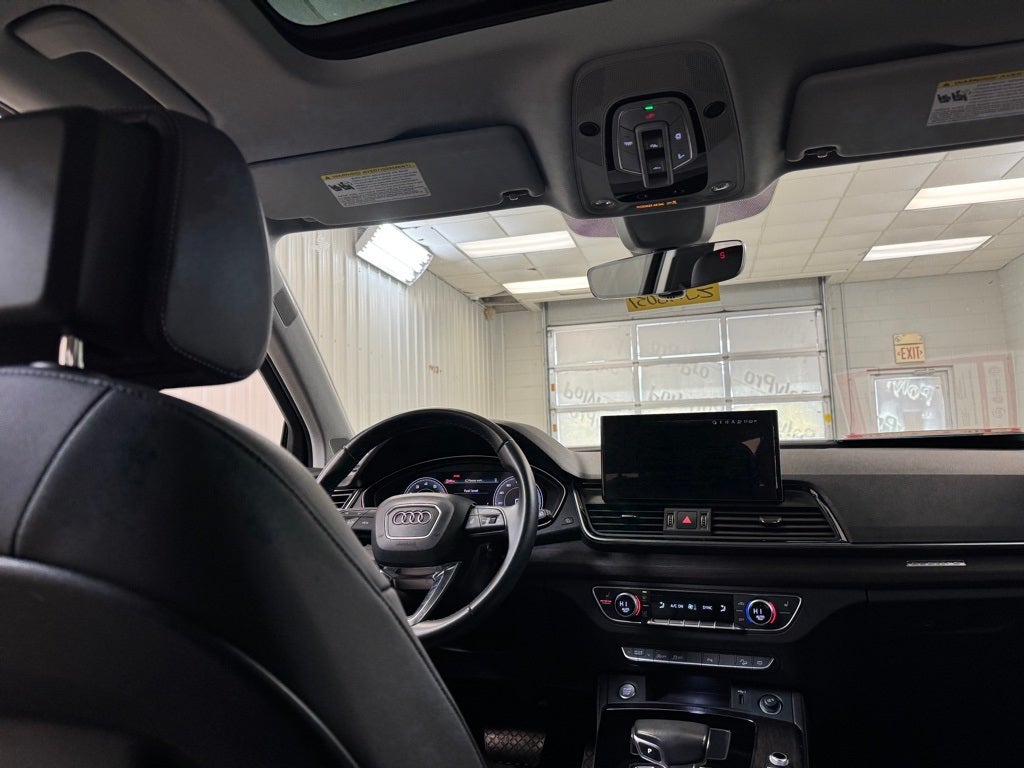 2022 Audi Q5 40 Premium Plus quattro