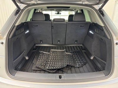 2022 Audi Q5 40 Premium Plus quattro