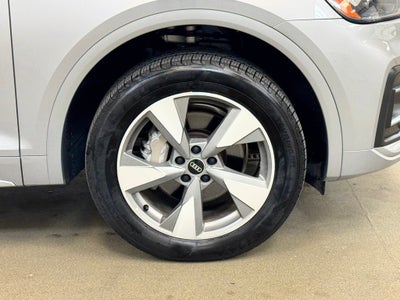 2022 Audi Q5 40 Premium Plus quattro