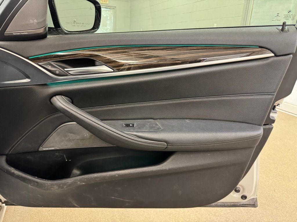 2019 BMW 5 Series 540i xDrive