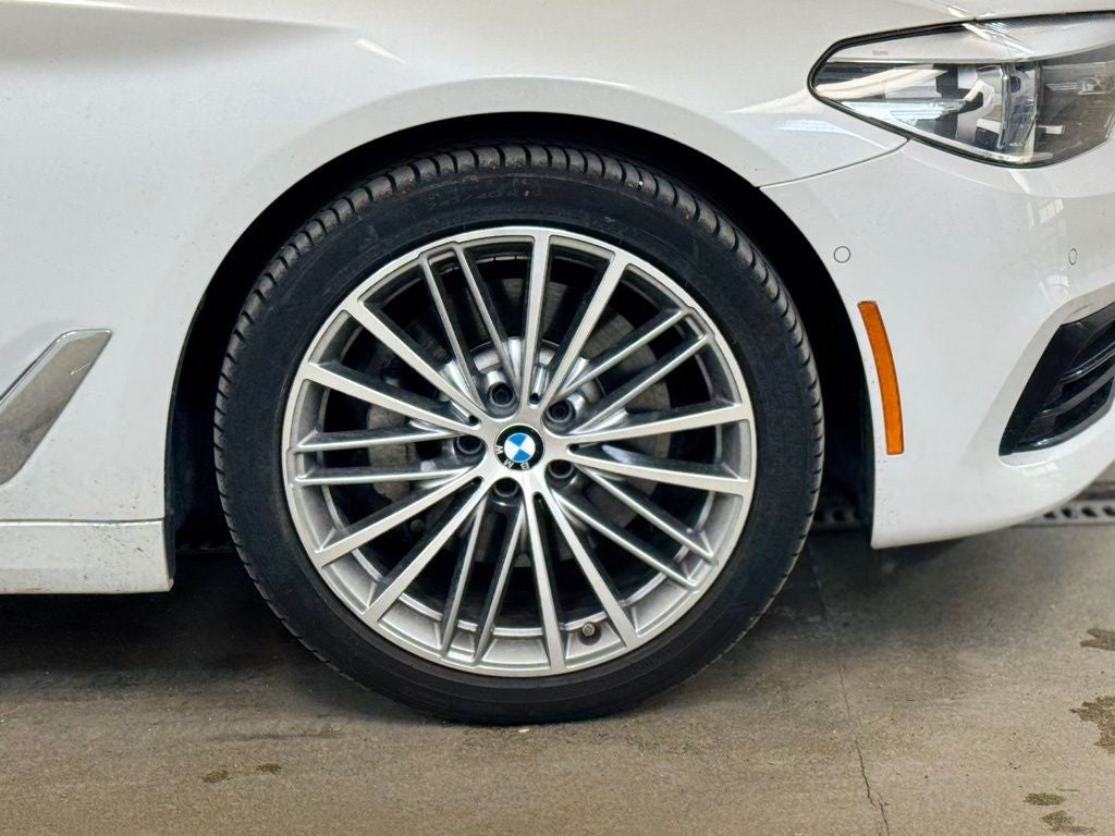 2019 BMW 5 Series 540i xDrive