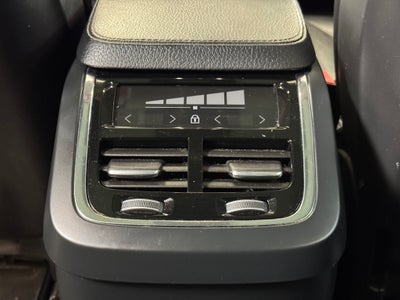 2018 Volvo XC90 T5 Momentum