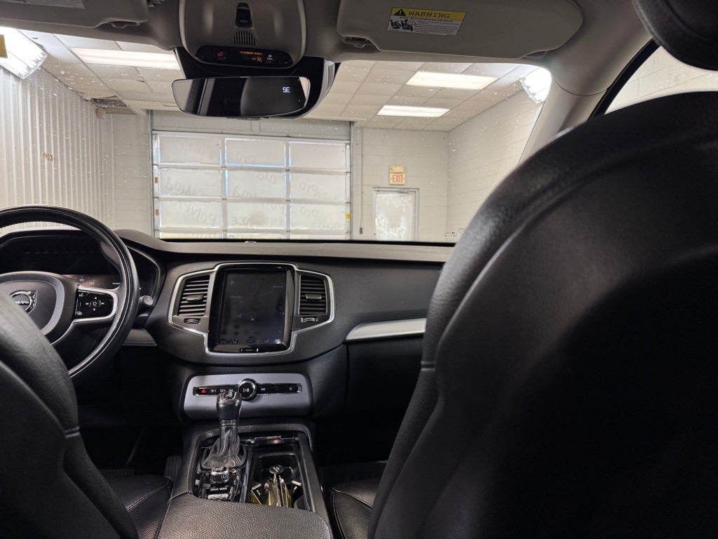 2018 Volvo XC90 T5 Momentum
