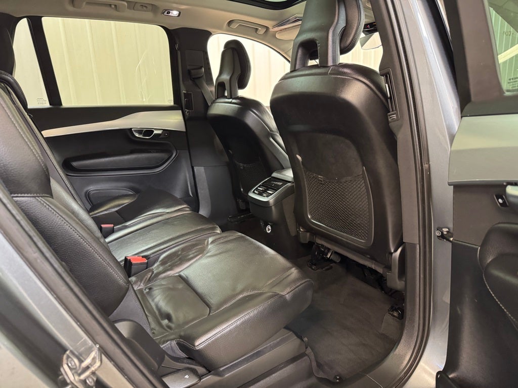 2018 Volvo XC90 T5 Momentum