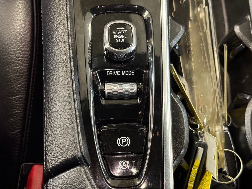 2018 Volvo XC90 T5 Momentum