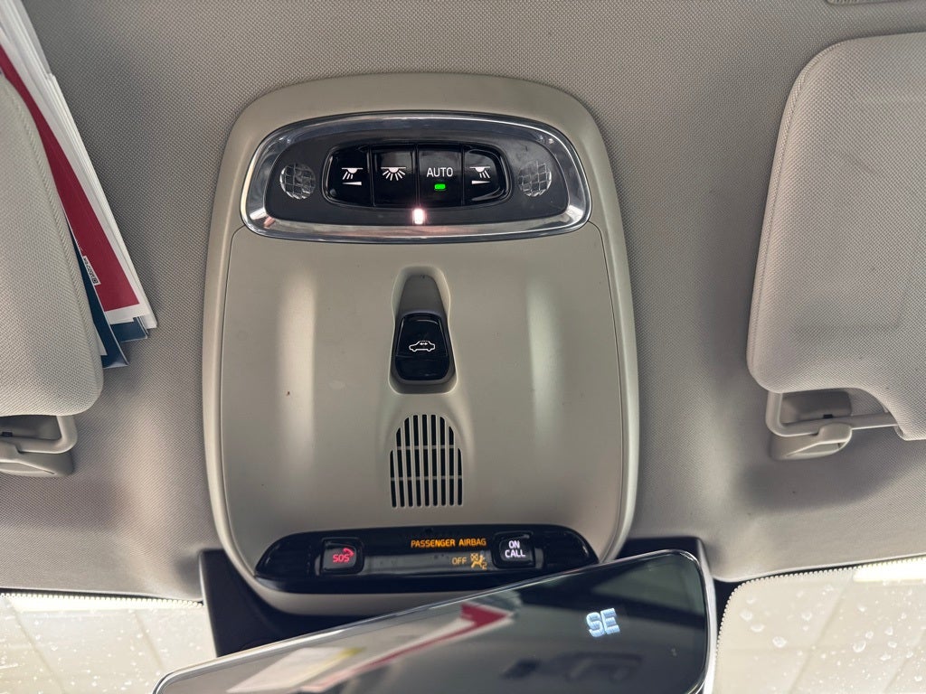 2018 Volvo XC90 T5 Momentum