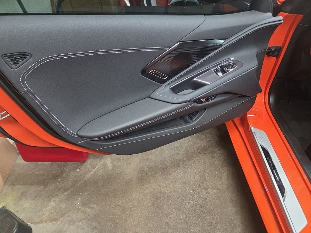 2025 Chevrolet Corvette Stingray 2LT