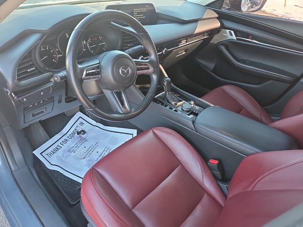 2023 Mazda Mazda3 2.5 S Carbon Edition