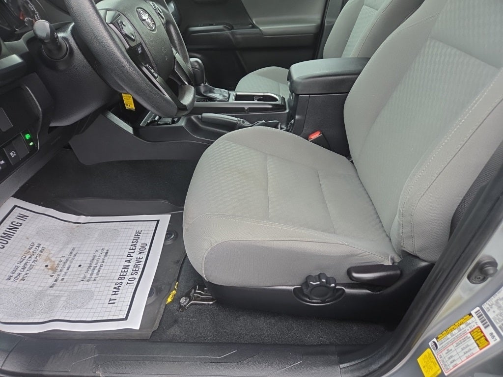 2022 Toyota Tacoma SR V6