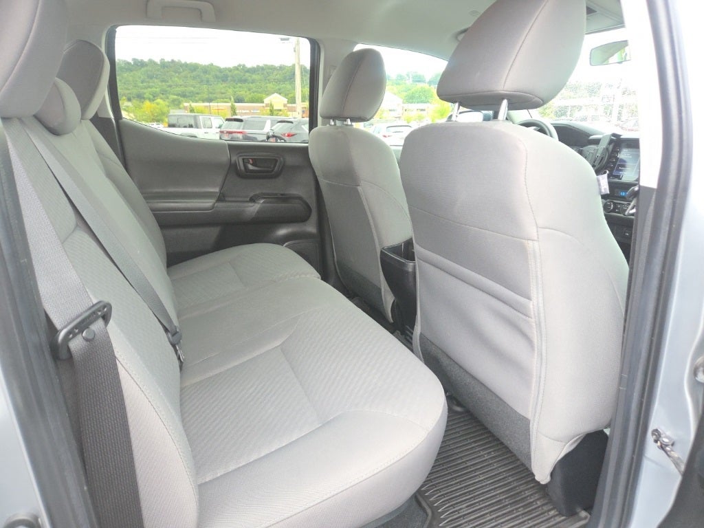 2022 Toyota Tacoma SR V6