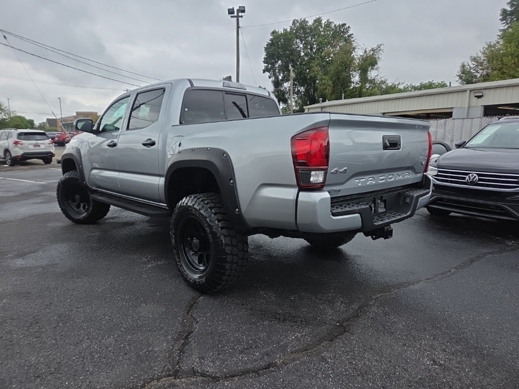 2022 Toyota Tacoma SR V6