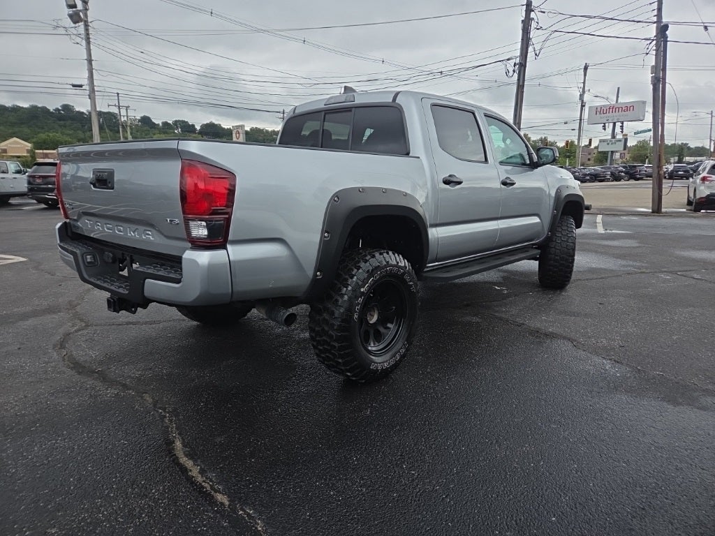 2022 Toyota Tacoma SR V6