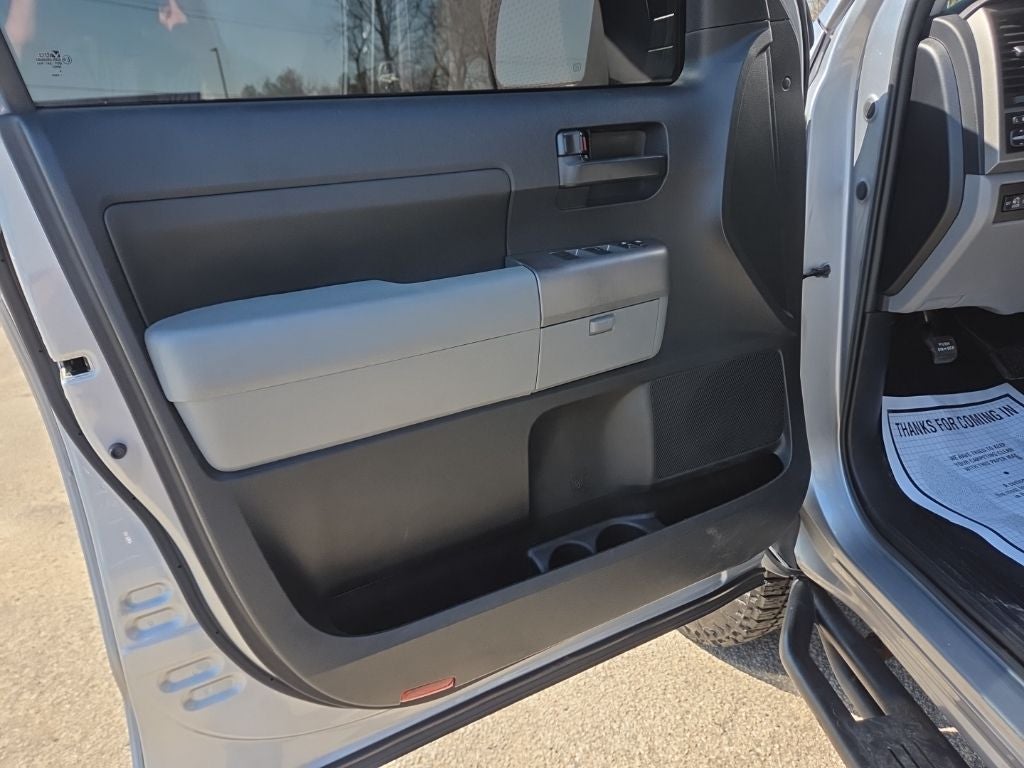 2013 Toyota Tundra Grade CrewMax