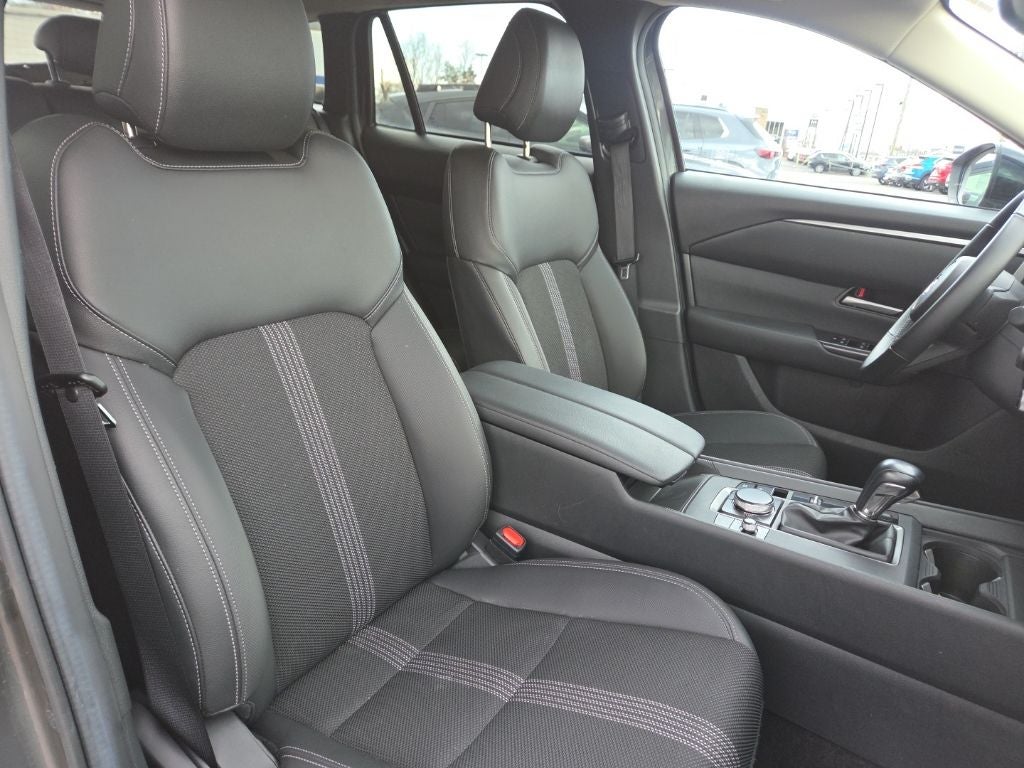 2025 Mazda Mazda CX-50 2.5 S Preferred Package