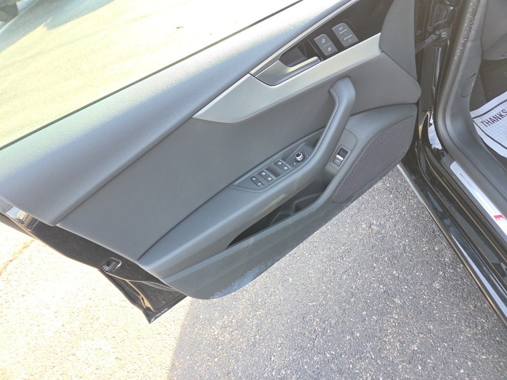 2025 Audi A5 Sportback 45 S line Premium quattro