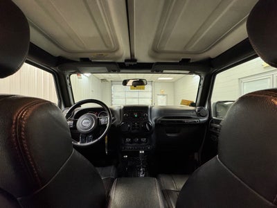 2012 Jeep Wrangler Unlimited Sahara Altitude