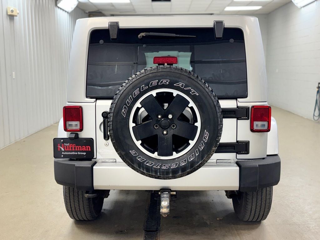 2012 Jeep Wrangler Unlimited Sahara Altitude