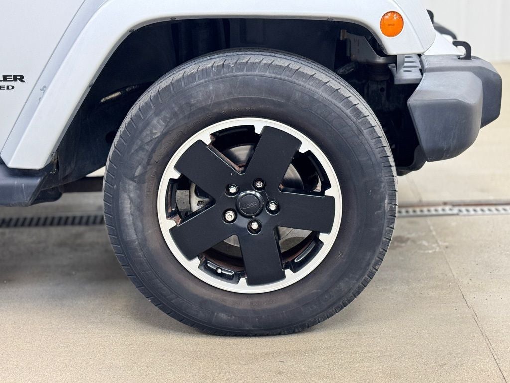 2012 Jeep Wrangler Unlimited Sahara Altitude